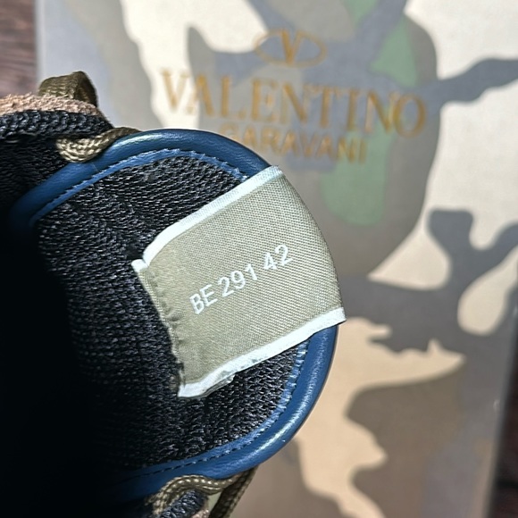 Valentino Mens Rockrunner in Yellow Camo! Size 42(9). In Great Condition! - Picture 8 of 12